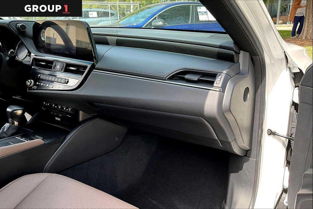 used 2022 Lexus ES 350 car, priced at $37,978