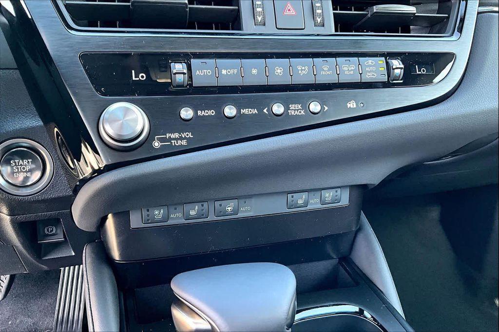 new 2025 Lexus ES 350 car, priced at $49,149