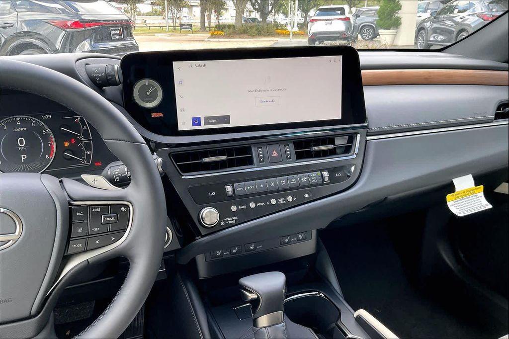 new 2025 Lexus ES 350 car, priced at $49,550