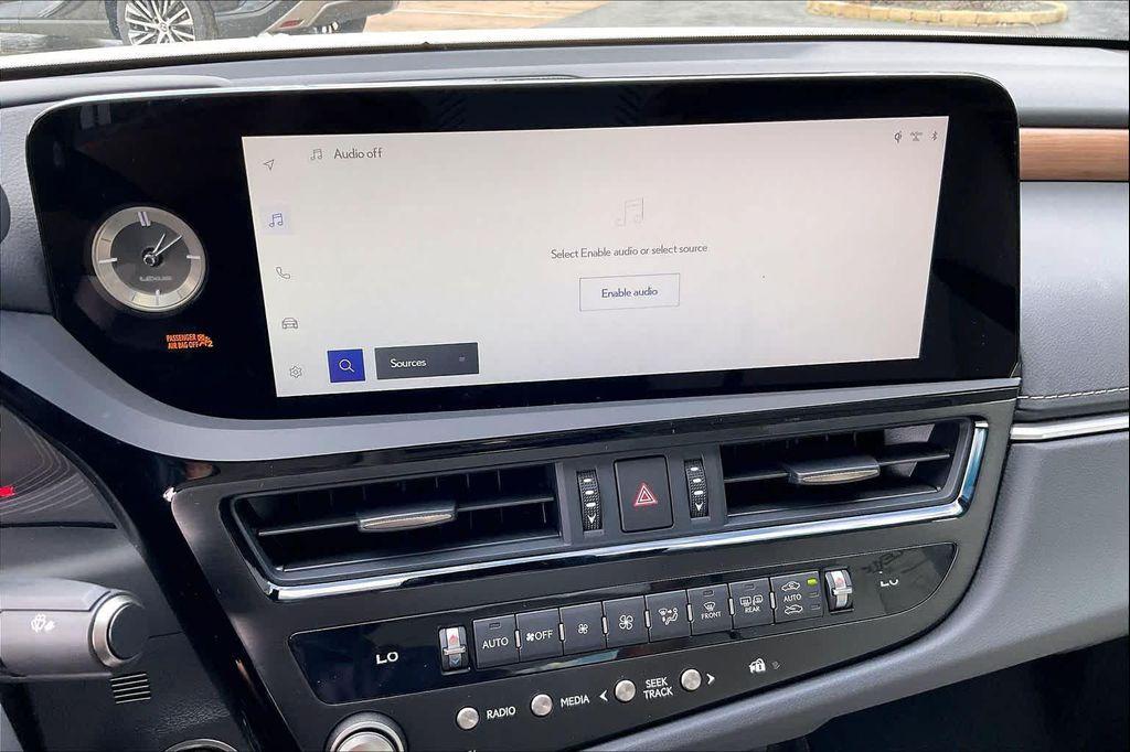 new 2025 Lexus ES 350 car, priced at $49,550