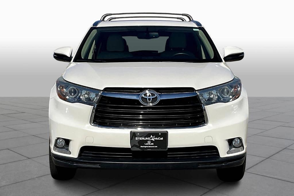 used 2015 Toyota Highlander car, priced at $18,495