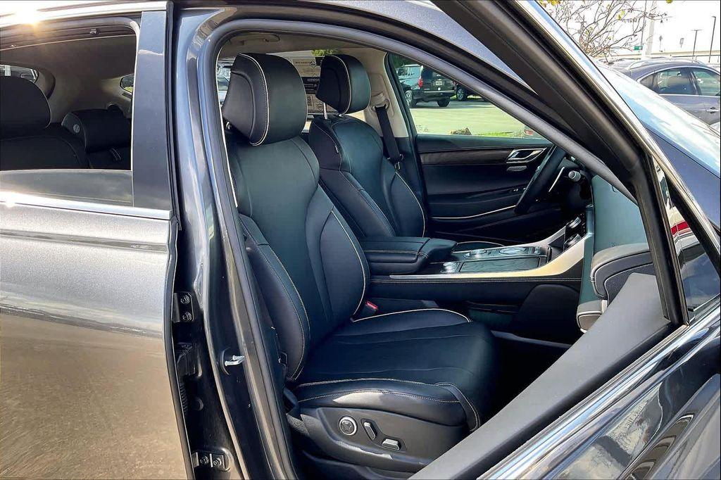 used 2022 Genesis GV80 car, priced at $37,995