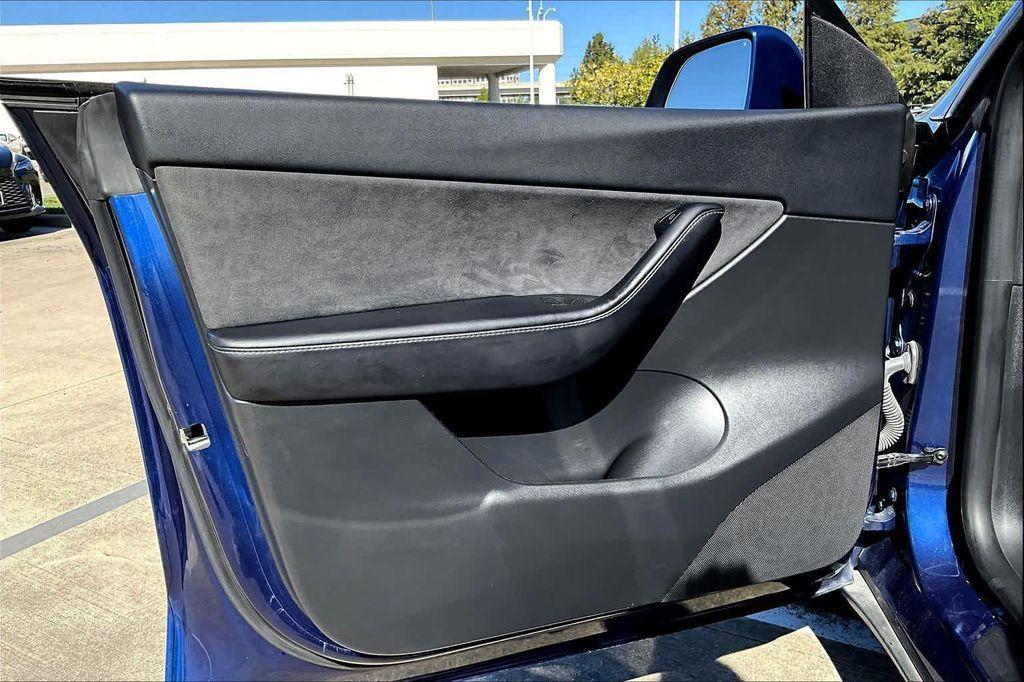 used 2021 Tesla Model Y car, priced at $26,495