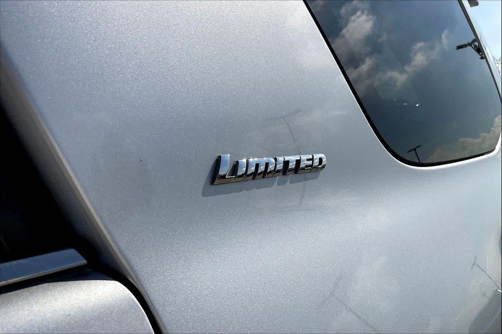 used 2014 Toyota 4Runner car, priced at $16,895