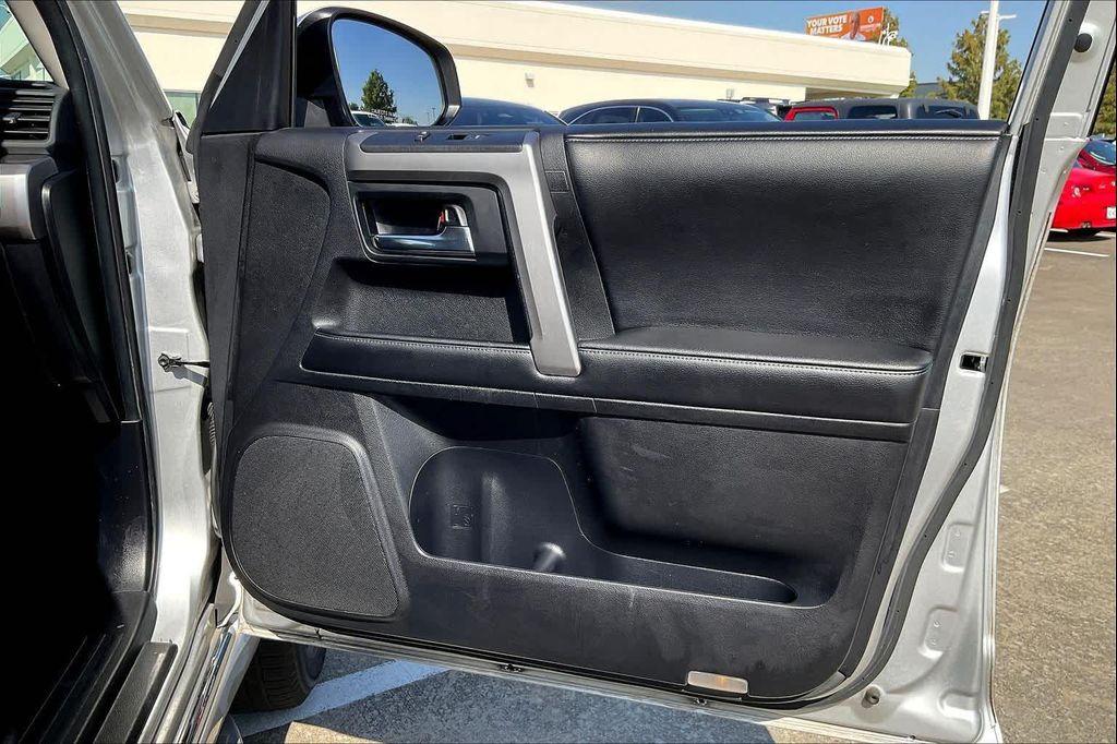 used 2014 Toyota 4Runner car, priced at $16,895