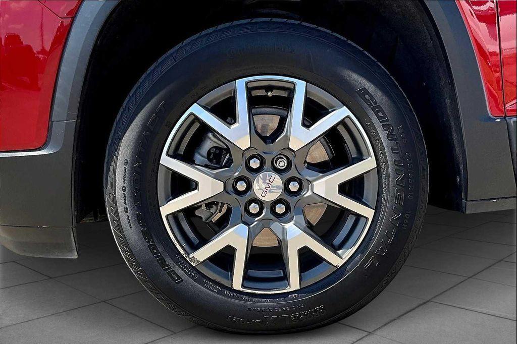 used 2021 GMC Acadia car, priced at $22,930