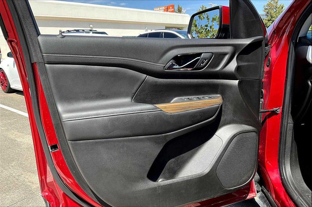 used 2021 GMC Acadia car, priced at $22,930