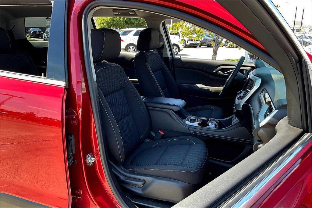 used 2021 GMC Acadia car, priced at $22,930