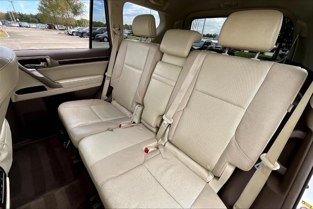 used 2014 Lexus GX 460 car, priced at $19,995