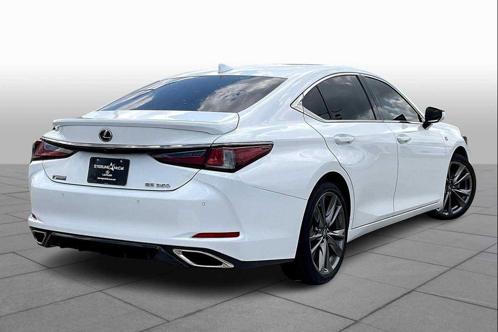 used 2021 Lexus ES 350 car, priced at $32,653