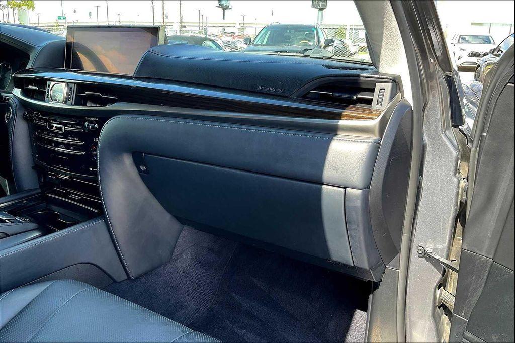 used 2018 Lexus LX 570 car, priced at $52,995