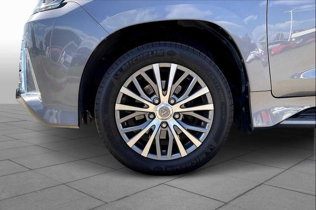used 2018 Lexus LX 570 car, priced at $52,995