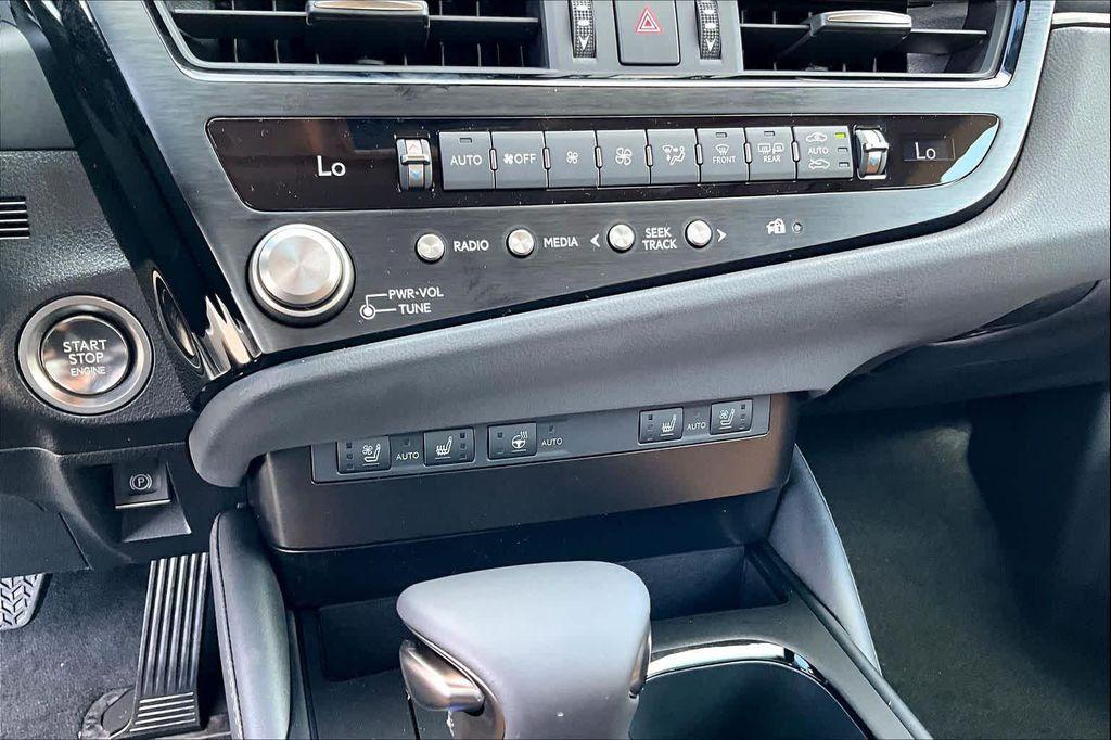 new 2025 Lexus ES 350 car, priced at $49,649