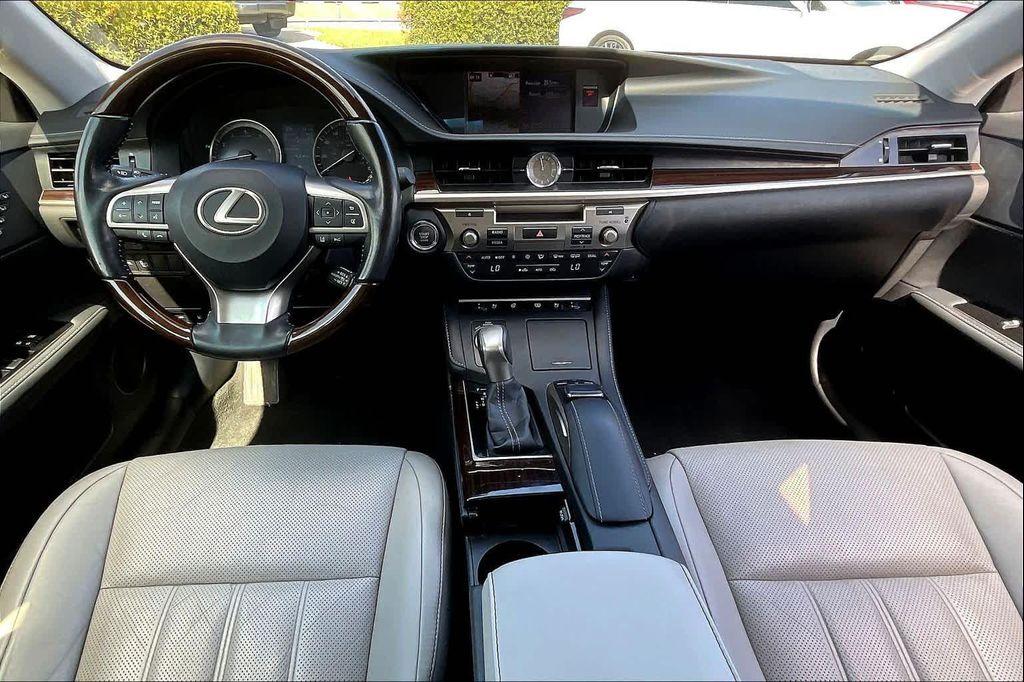 used 2016 Lexus ES 350 car, priced at $21,495