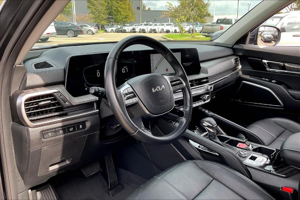 used 2024 Kia Telluride car, priced at $38,295