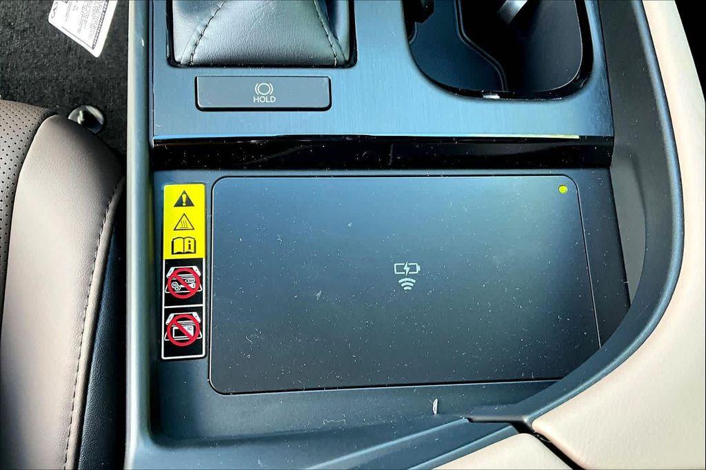 new 2025 Lexus ES 350 car, priced at $49,550