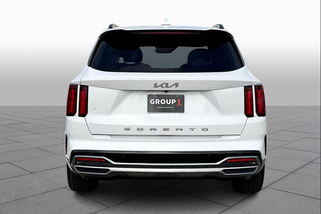 used 2022 Kia Sorento car, priced at $26,995