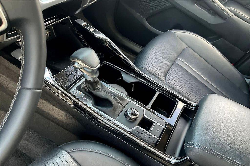 used 2022 Kia Sorento car, priced at $26,995