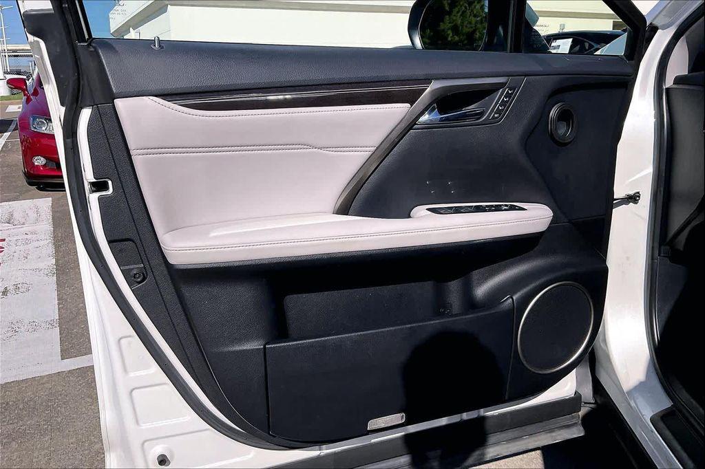 used 2020 Lexus RX 350L car, priced at $33,995