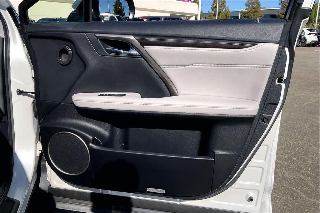 used 2020 Lexus RX 350L car, priced at $33,995