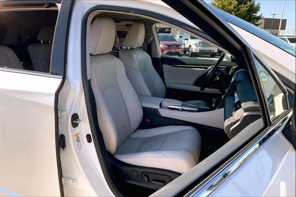 used 2020 Lexus RX 350L car, priced at $33,995