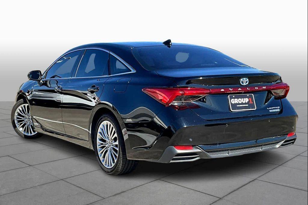 used 2019 Toyota Avalon Hybrid car, priced at $20,495