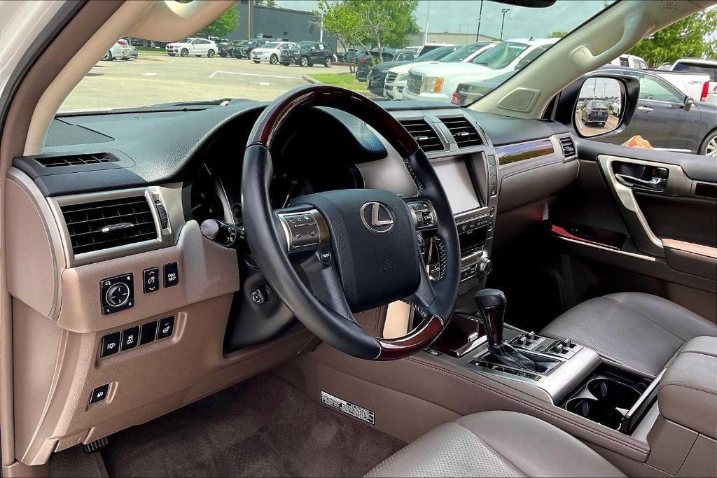 used 2016 Lexus GX 460 car, priced at $28,995
