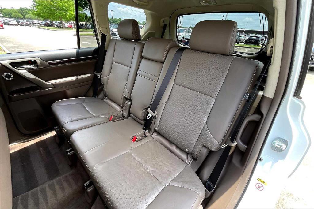 used 2016 Lexus GX 460 car, priced at $28,995