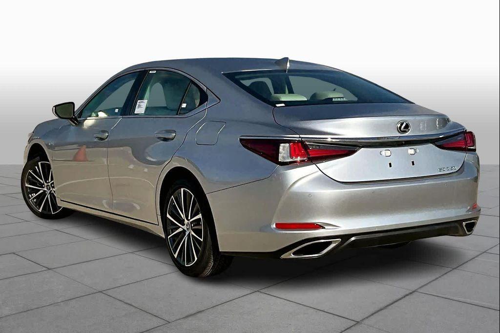 new 2025 Lexus ES 350 car, priced at $49,724