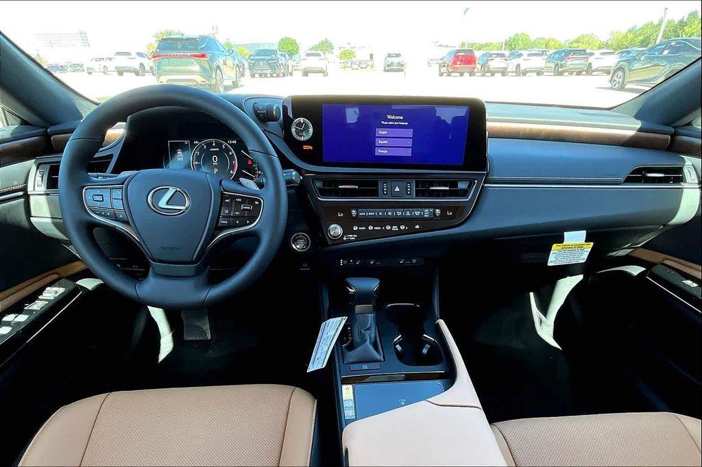 new 2025 Lexus ES 350 car, priced at $49,195