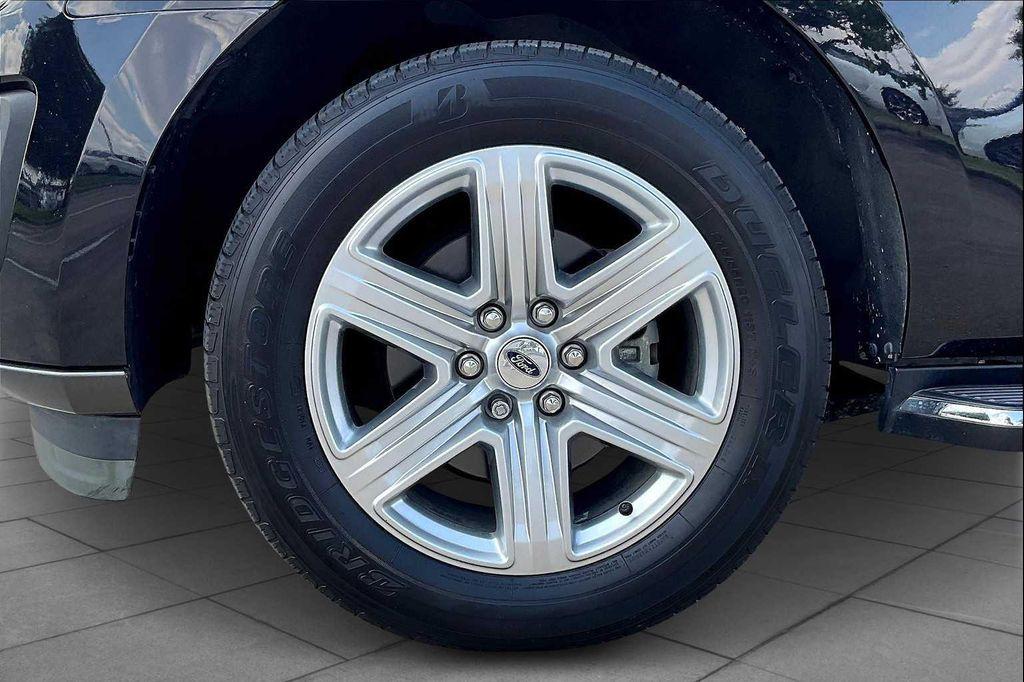 used 2020 Ford Expedition car, priced at $26,295