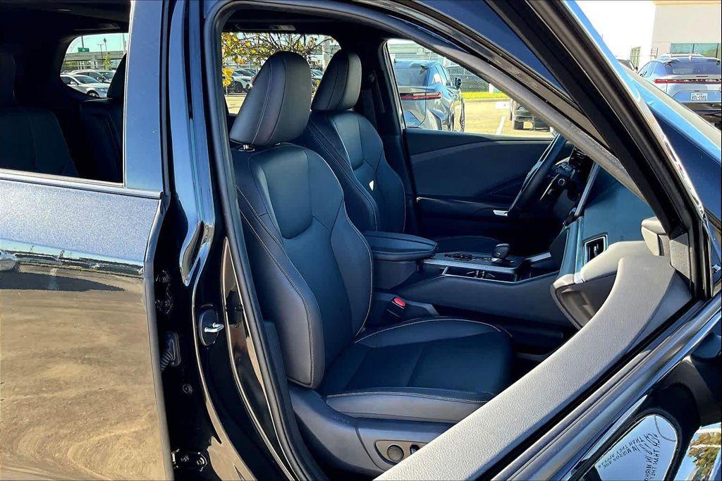 used 2025 Lexus TX 350 car, priced at $63,995