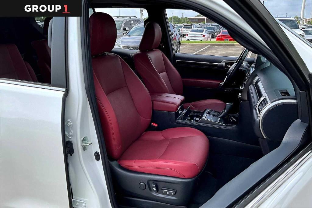 used 2022 Lexus GX 460 car, priced at $49,893