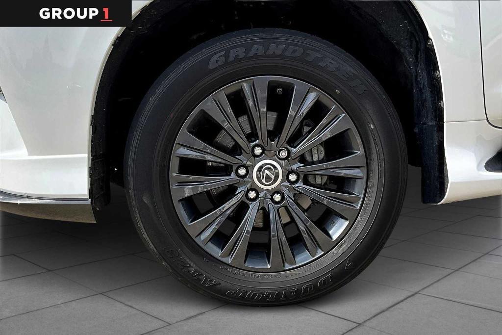 used 2022 Lexus GX 460 car, priced at $49,893