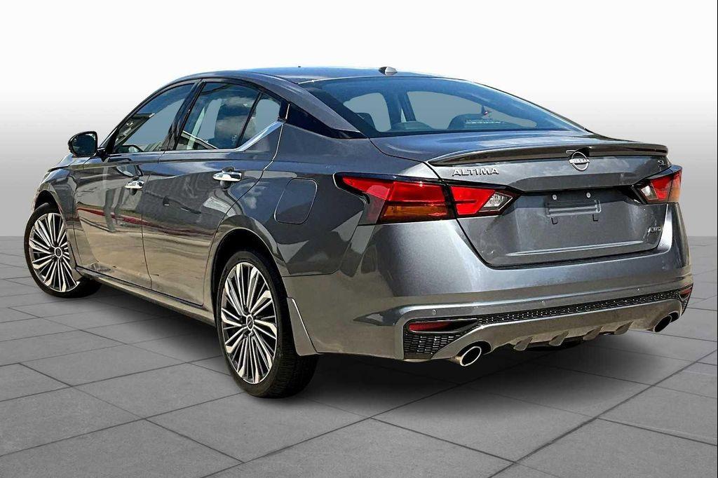 used 2025 Nissan Altima car, priced at $26,995
