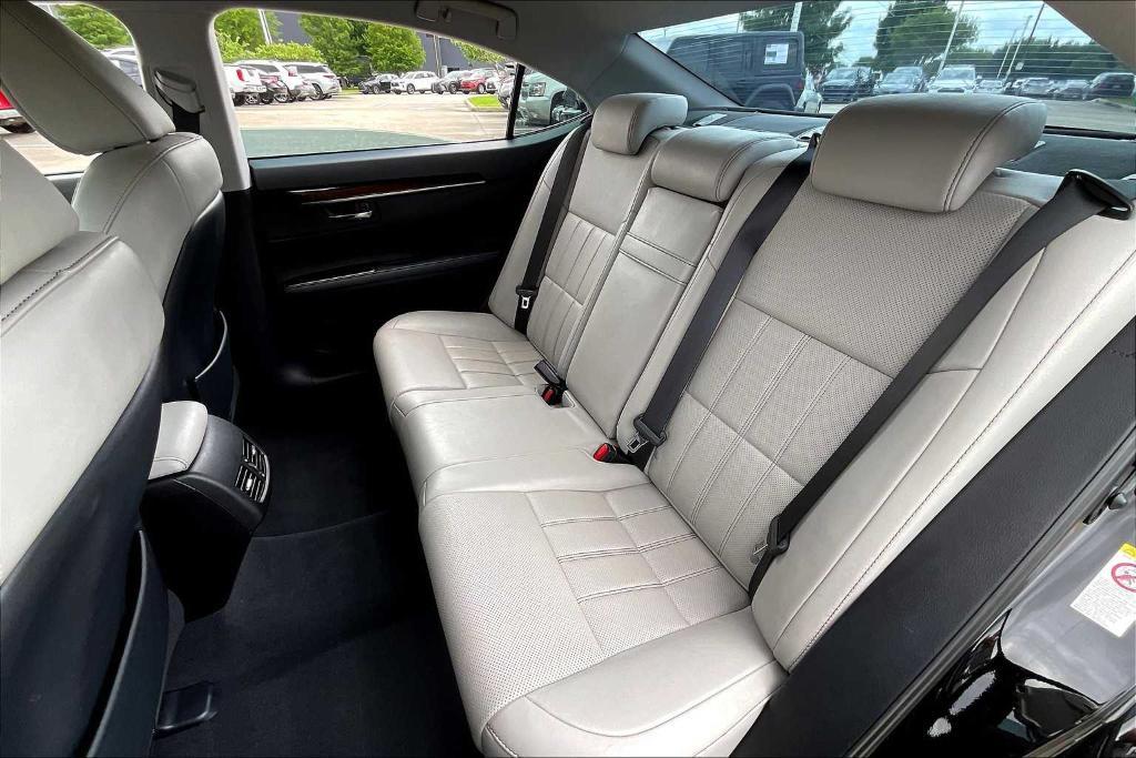 used 2016 Lexus ES 350 car, priced at $20,995