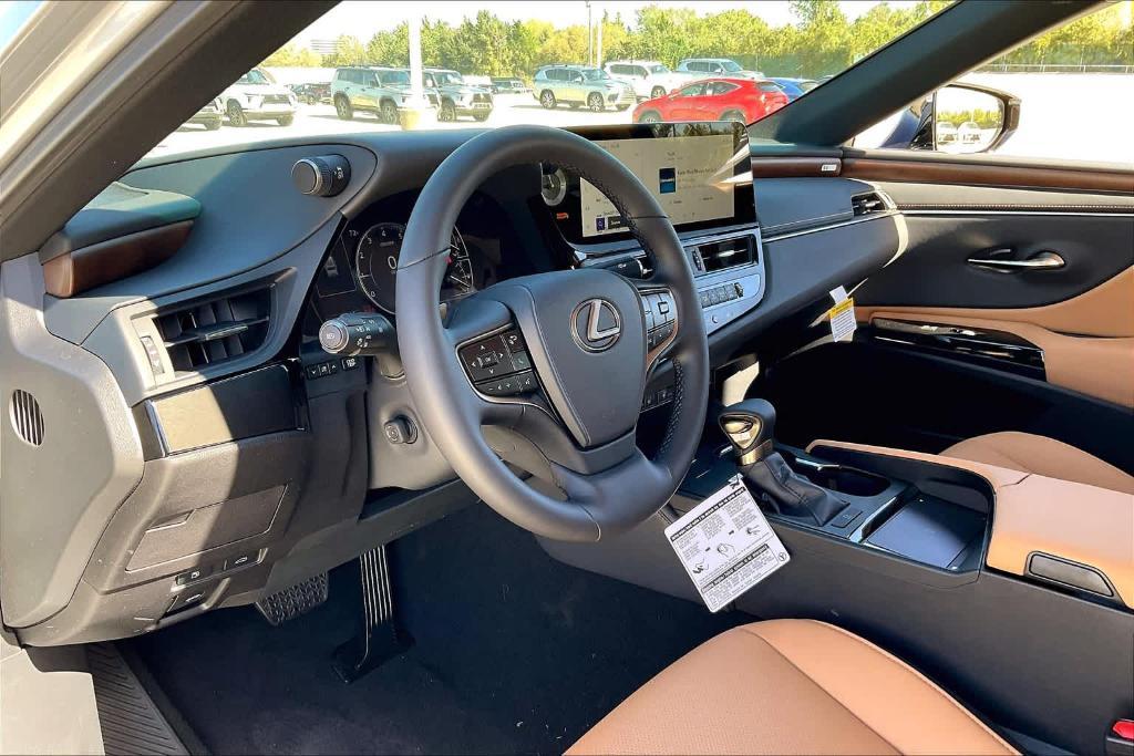 new 2025 Lexus ES 350 car, priced at $50,399