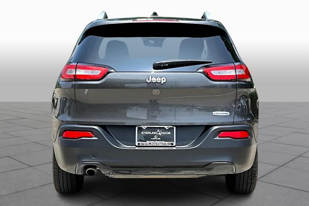 used 2015 Jeep Cherokee car, priced at $13,245