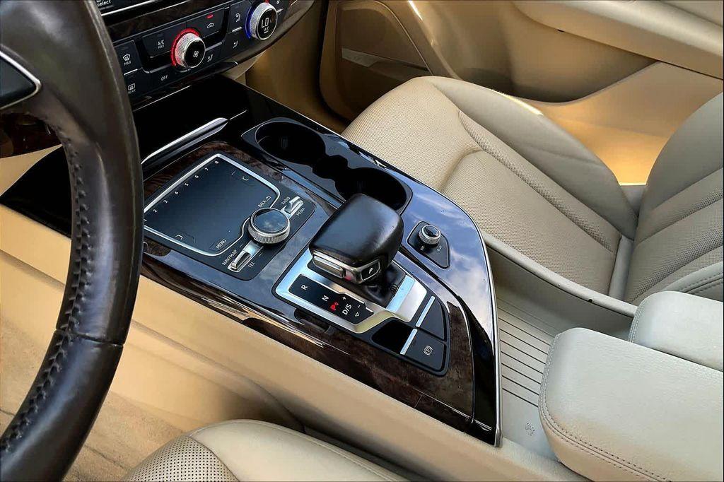 used 2018 Audi Q7 car, priced at $15,495
