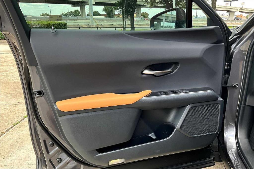 new 2025 Lexus UX 300h car, priced at $42,974