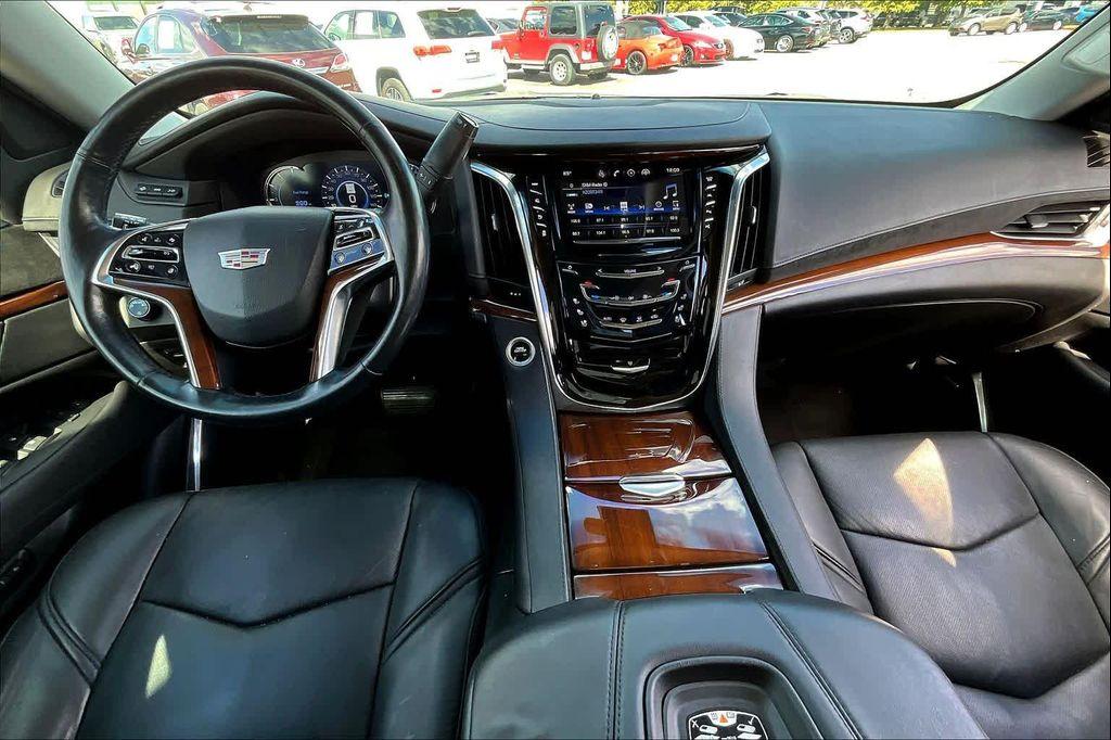 used 2017 Cadillac Escalade car, priced at $26,995