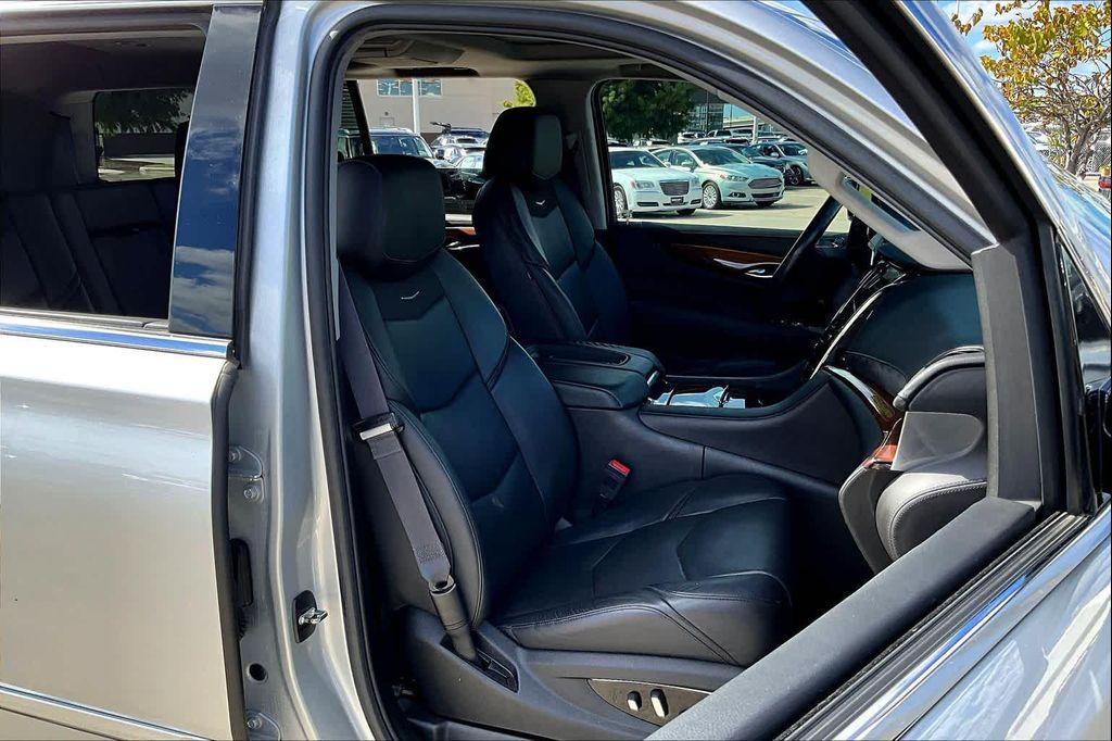 used 2017 Cadillac Escalade car, priced at $26,995