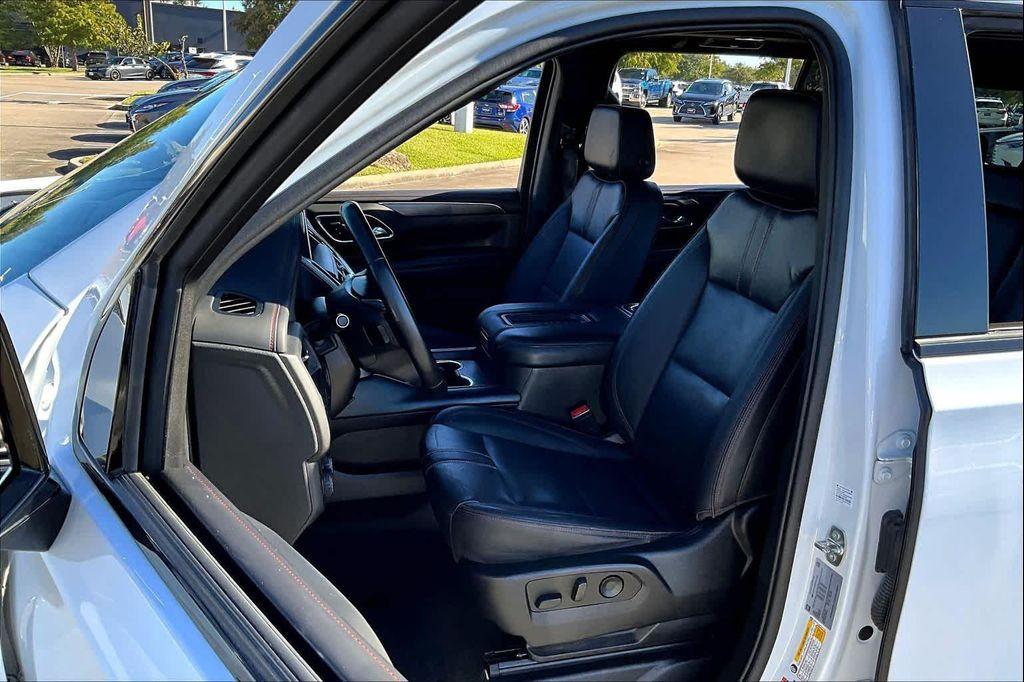 used 2023 Chevrolet Suburban car, priced at $44,147