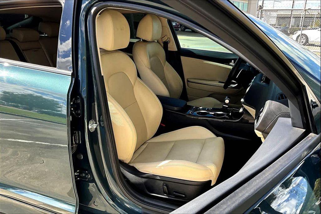 used 2022 Kia Stinger car, priced at $23,995
