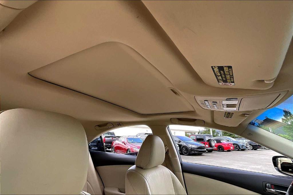used 2011 Lexus ES 350 car, priced at $10,995