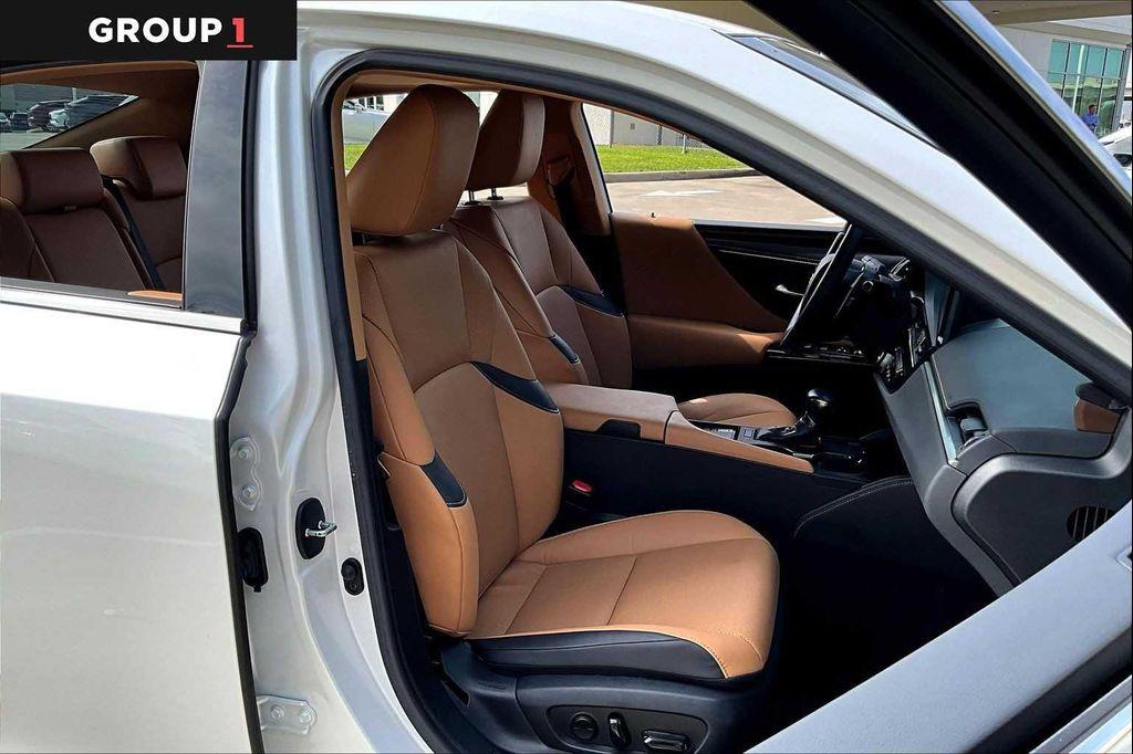 used 2023 Lexus ES 350 car, priced at $35,495