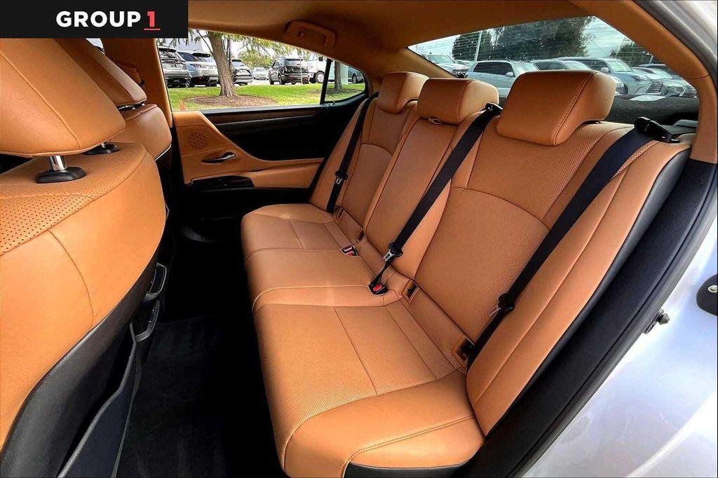 used 2023 Lexus ES 350 car, priced at $35,495