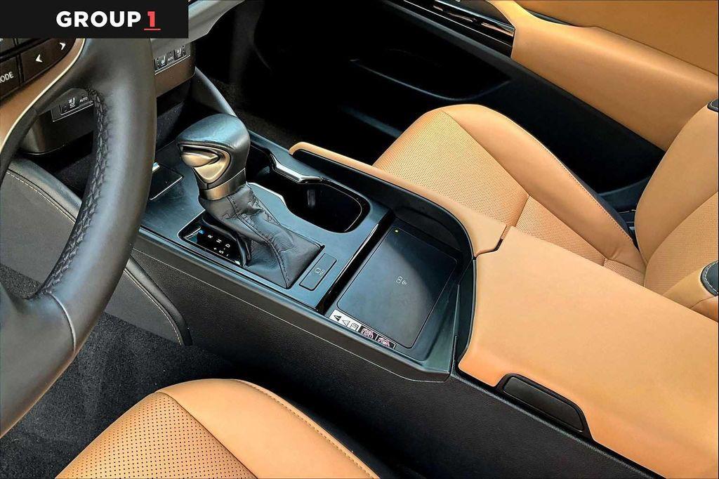 used 2023 Lexus ES 350 car, priced at $35,495