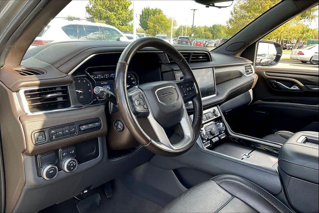 used 2021 GMC Yukon XL car, priced at $47,495