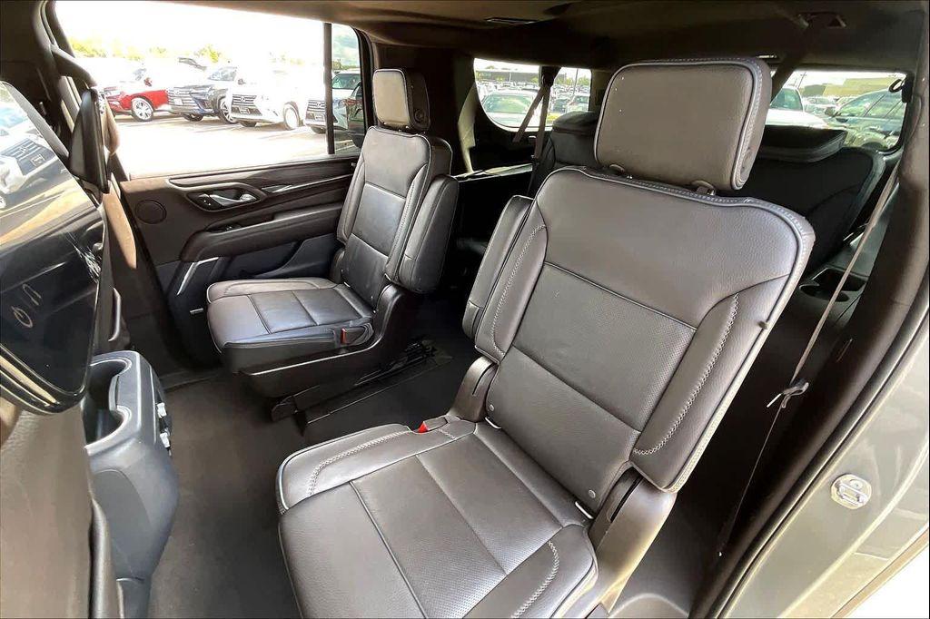 used 2021 GMC Yukon XL car, priced at $47,495